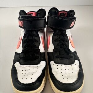 Nike court borough Kids High-Top Sneakers - Black and Pink